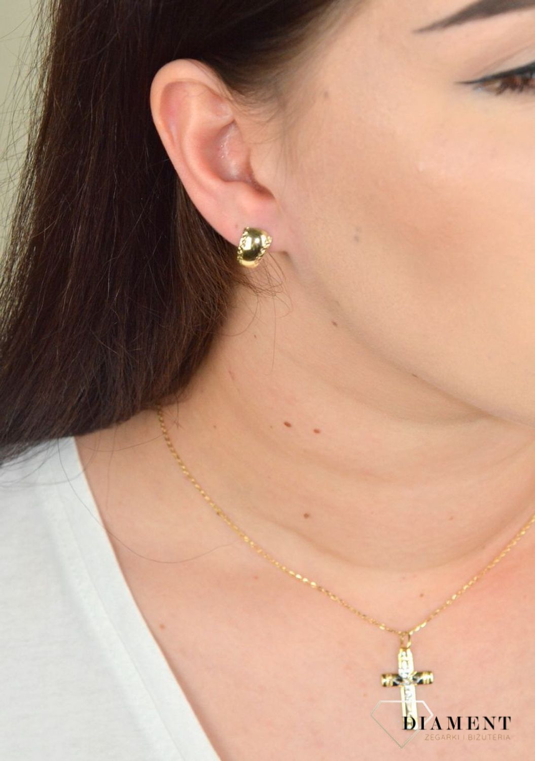 Złote kolczyki grawerowane brzegi blaszek KL 6869A.jpg